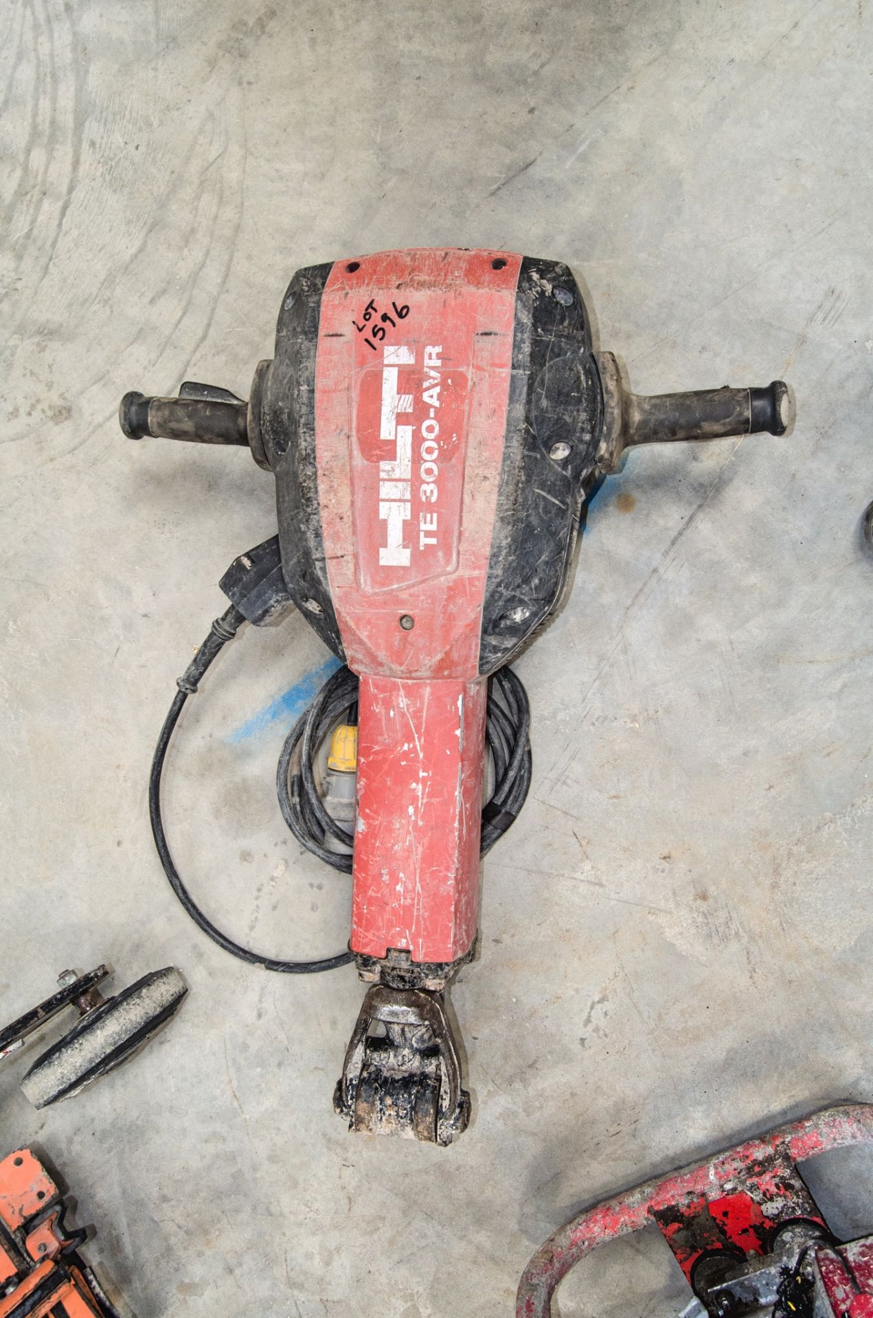 Hilti TE3000-AVR 110v breaker A1104094