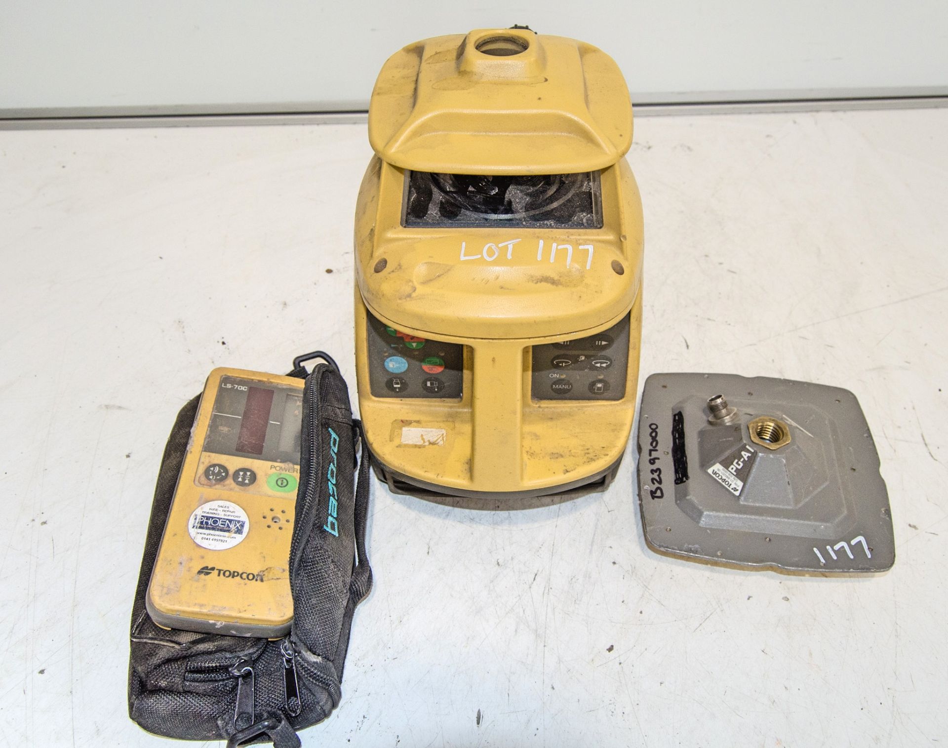 Topcon RLVH3A rotating laser level c/w LS70-C receiver and PG-A1 antenna ** No charger or battery **