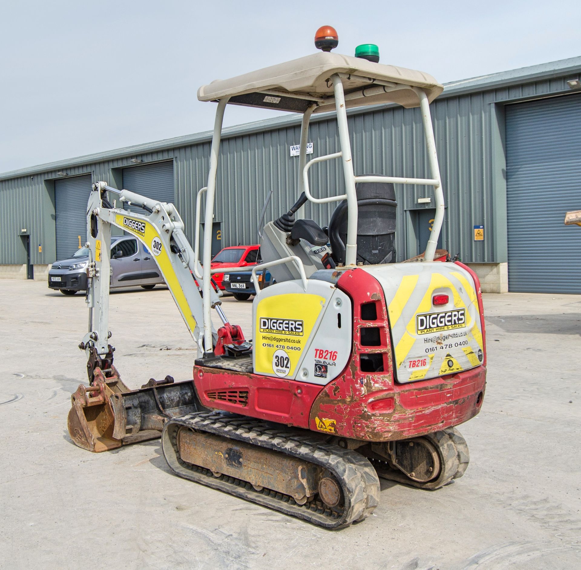 Takeuchi TB216 1.5 tonne rubber tracked mini excavator Year: 2020 S/N: 216014190 Recorded Hours: - Bild 4 aus 26