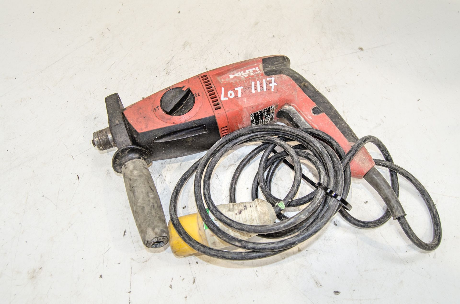 Hilti TE2M 110v rotary hammer drill ** No chuck ** 2SPDR527