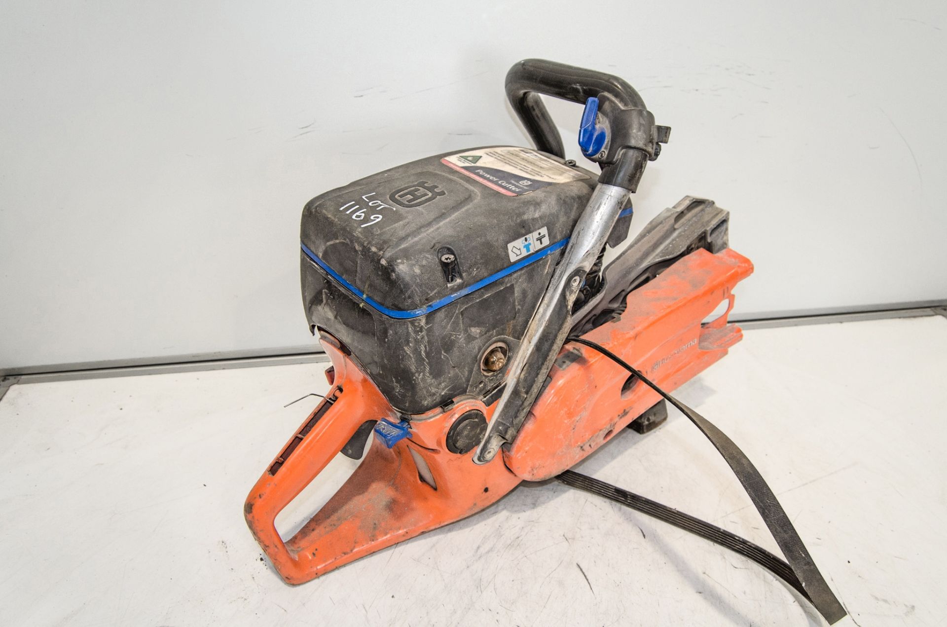 Husqvarna K770 petrol driven cut off saw ** Parts missing ** 1909HSQ0806 - Image 2 of 2