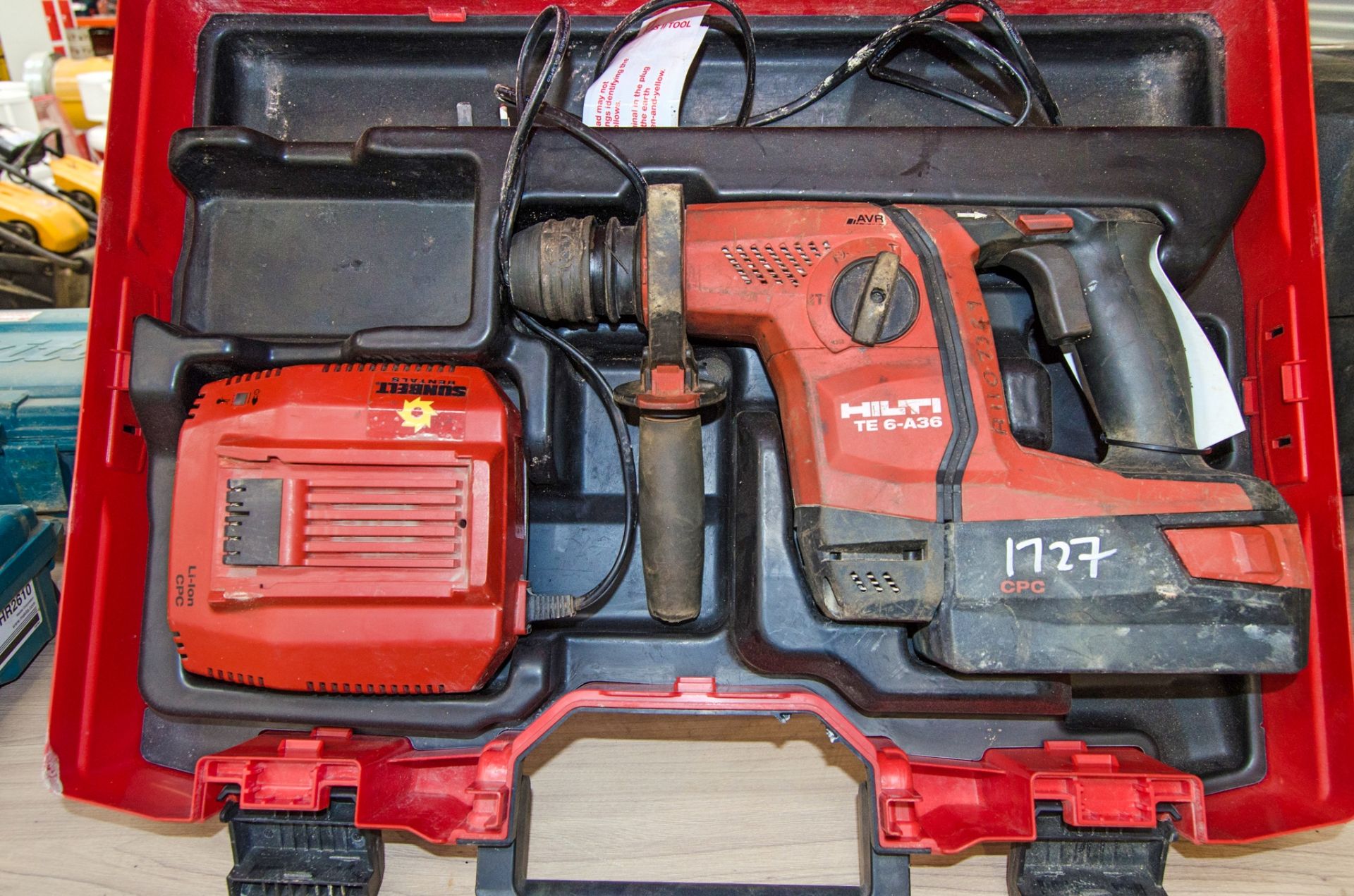Hilti TE6-A36 cordless 36v SDS rotary hammer drill c/w charger, battery and carry case A1107329