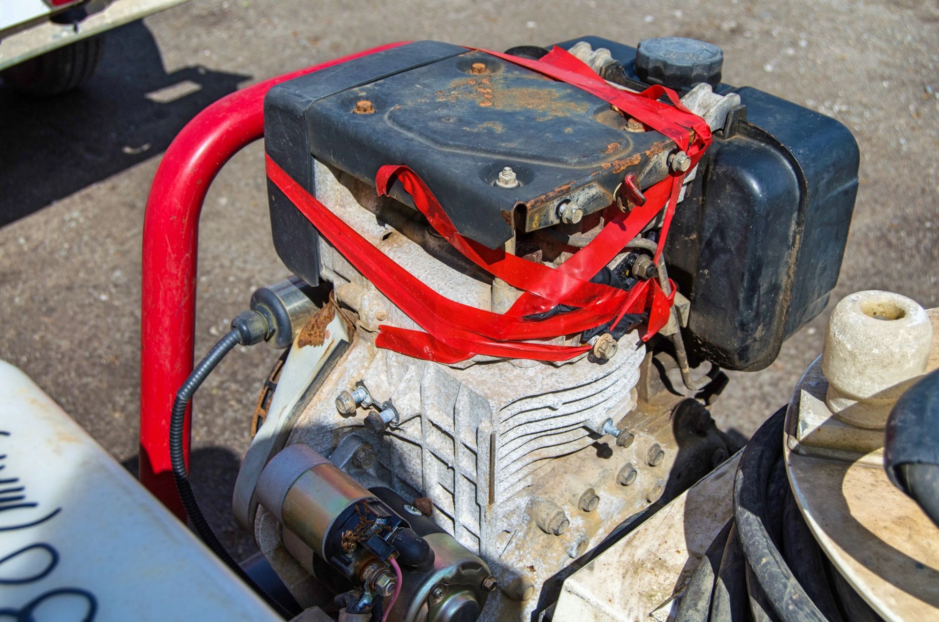 Brendon Bowsers diesel driven fast tow mobile pressure washer bowser A835137 ** Engine parts - Image 8 of 8