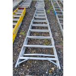 10 tread aluminium step ladder 2204LF1761