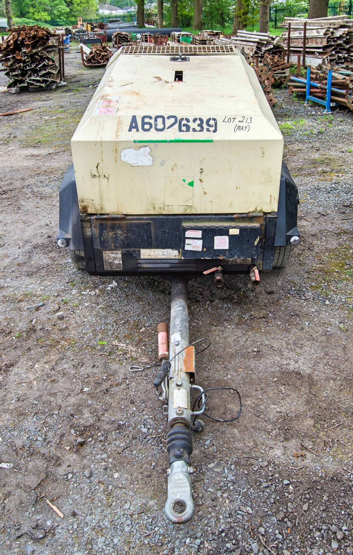 Doosan 741 diesel driven fast tow mobile air compressor Year: 2013 S/N: 432312 Recorded hours: - Bild 5 aus 9