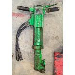 Anti-vibe hydraulic breaker A942958