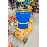 SPE Mixit 25 110v bucket mixer c/w bucket A949767