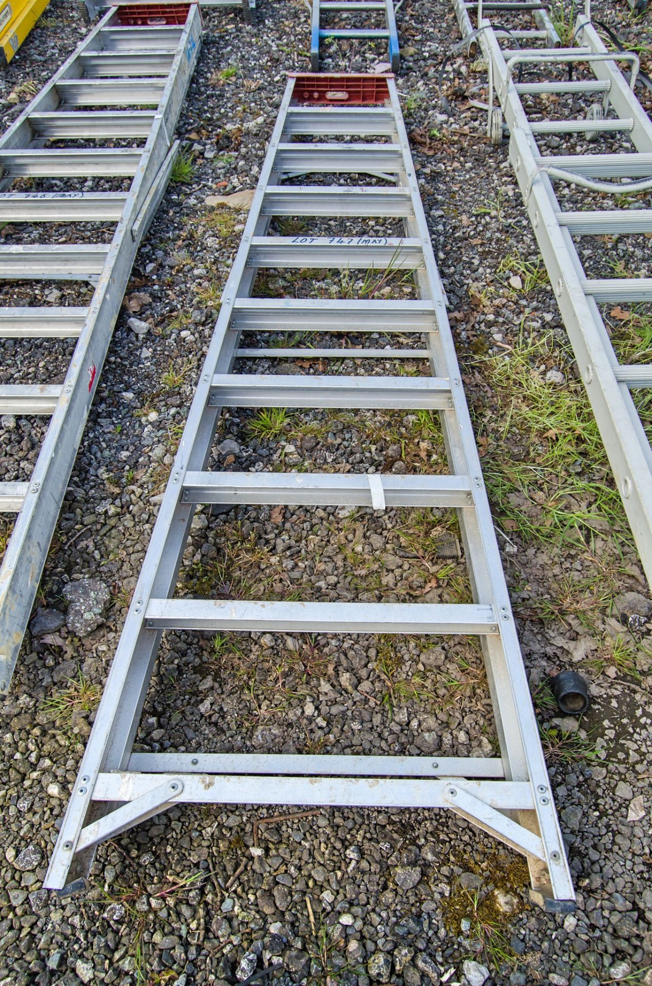 10 tread aluminium step ladder 1901LYT1711