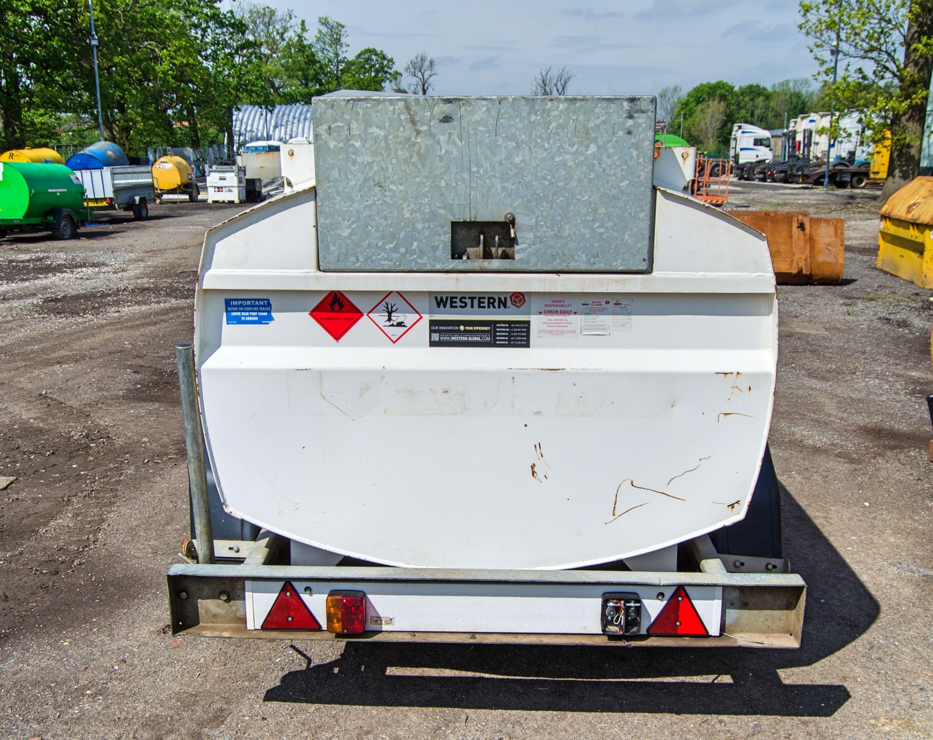 Western Abbi 2000 litre tandem axle fast tow mobile fuel bowser c/w manual pump, delivery hose & - Image 12 of 14