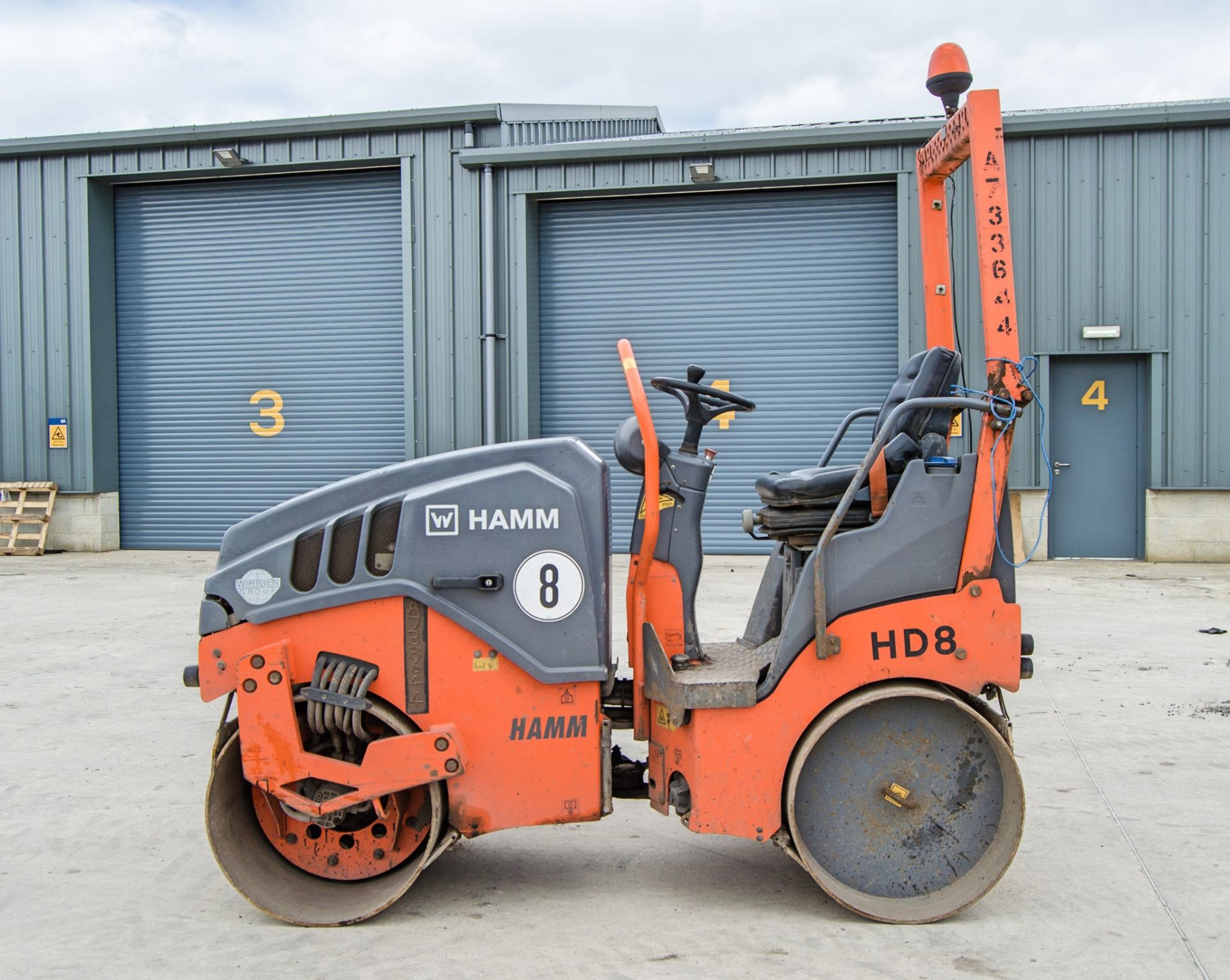 Hamm HD8 VV 80cm double drum ride on roller Year: 2016 S/N: H1993701 Recorded Hours: 958 A733644 - Bild 8 aus 19