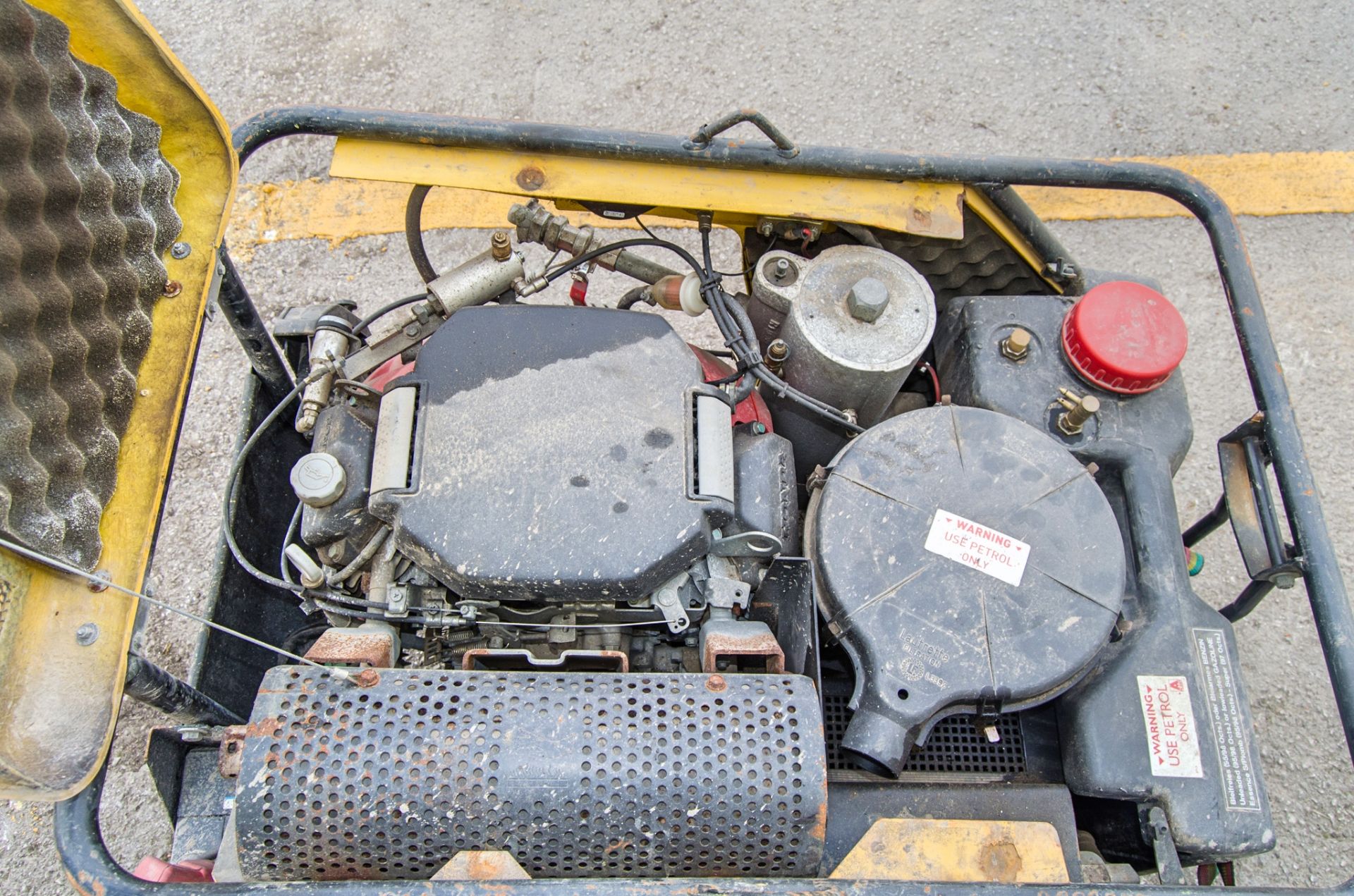 Compair C14 petrol driven air compressor A989879 - Image 3 of 3