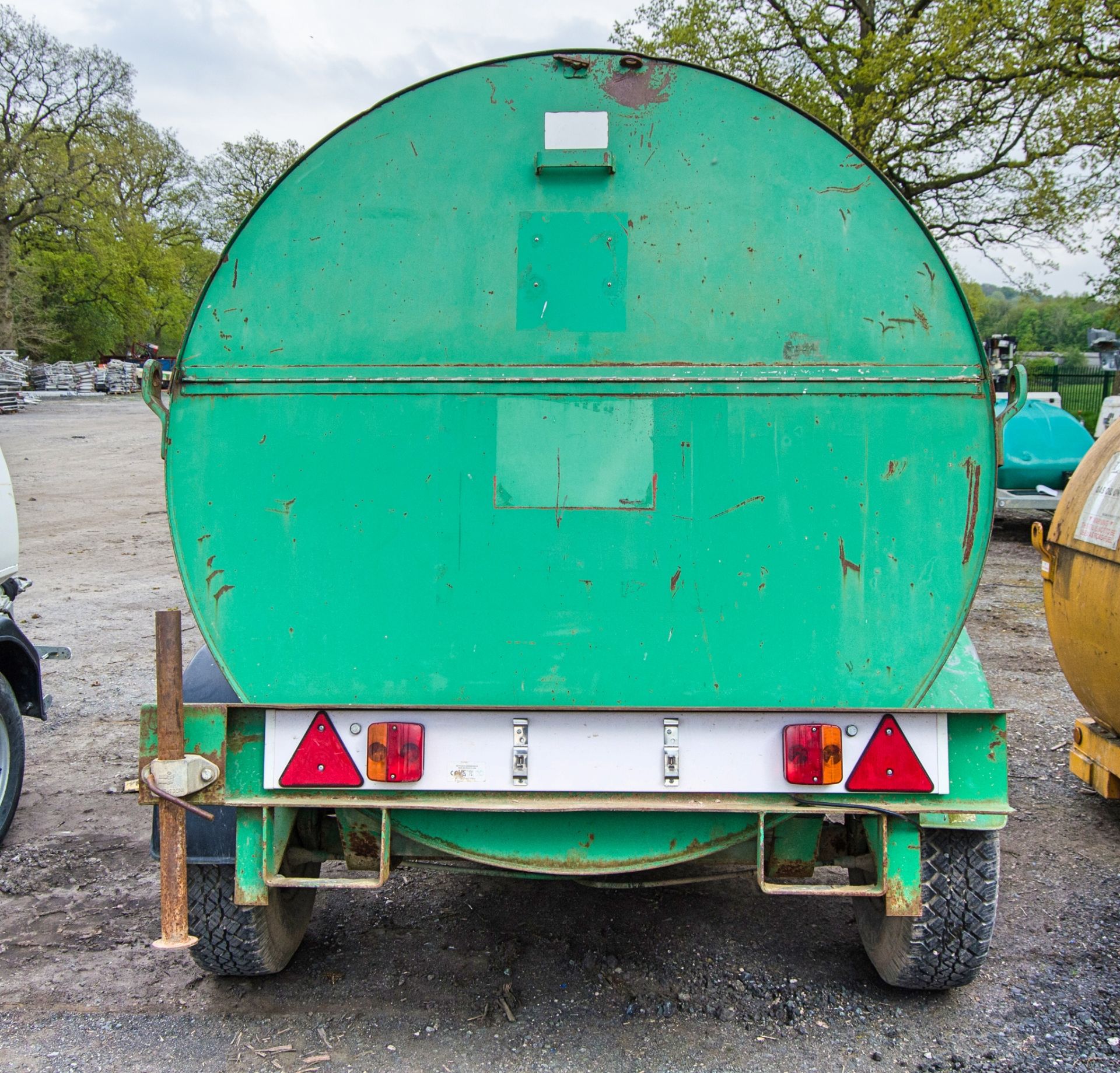 Trailer Engineering 2140 litre single axle fast tow mobile bunded fuel bowser c/w manual pump. - Image 6 of 7