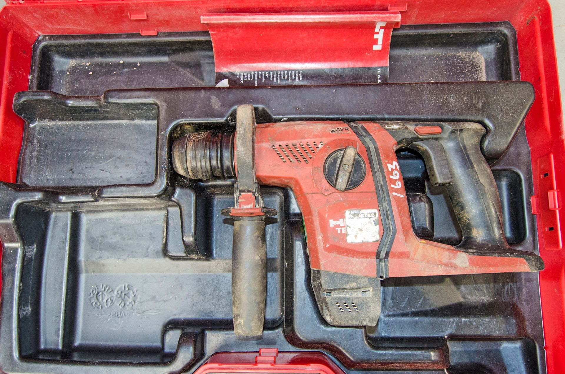 Hilti TE6-A36 36v cordless SDS rotary hammer drill c/w carry case ** No battery or charger **