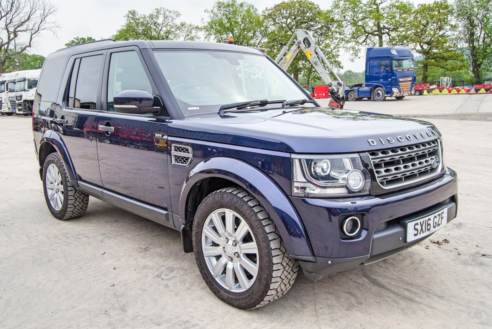 Land Rover Discovery 4 3.0 SDV6 SE Commercial auto 4 wheel drive utility vehicle  Registration - Image 2 of 39