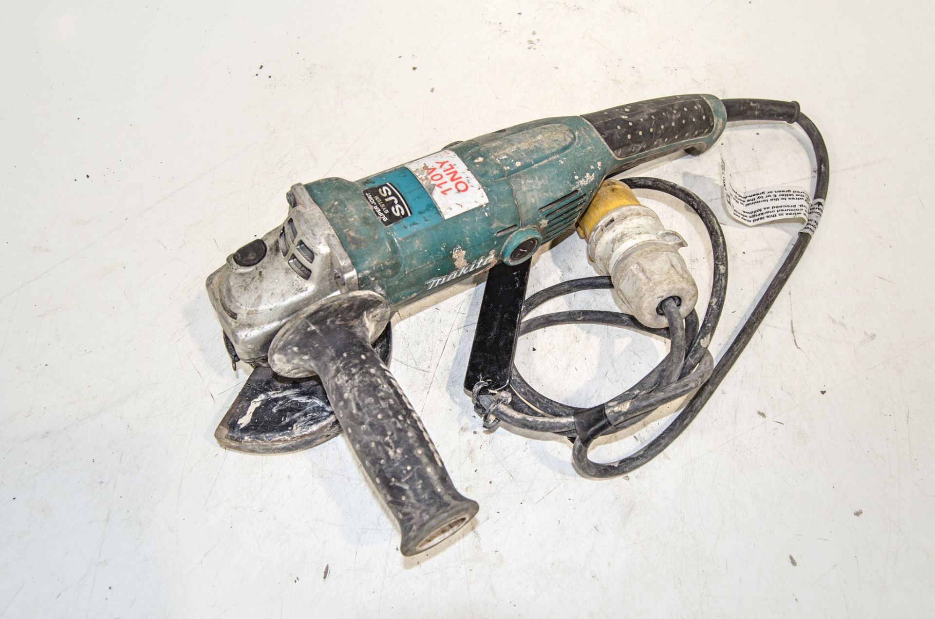 Makita GA5021 110v angle grinder A1207579