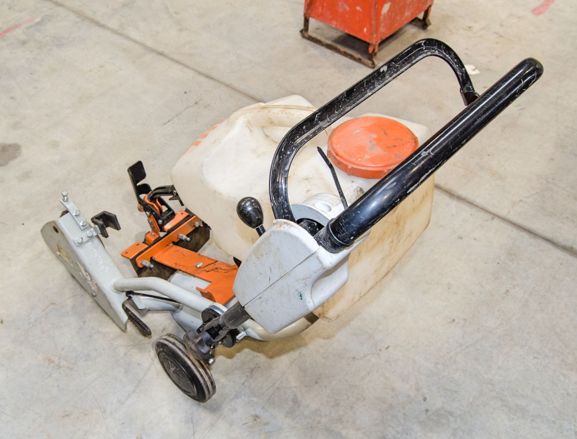 Stihl cut off saw trolley c/w water tank A1257469 - Image 2 of 2