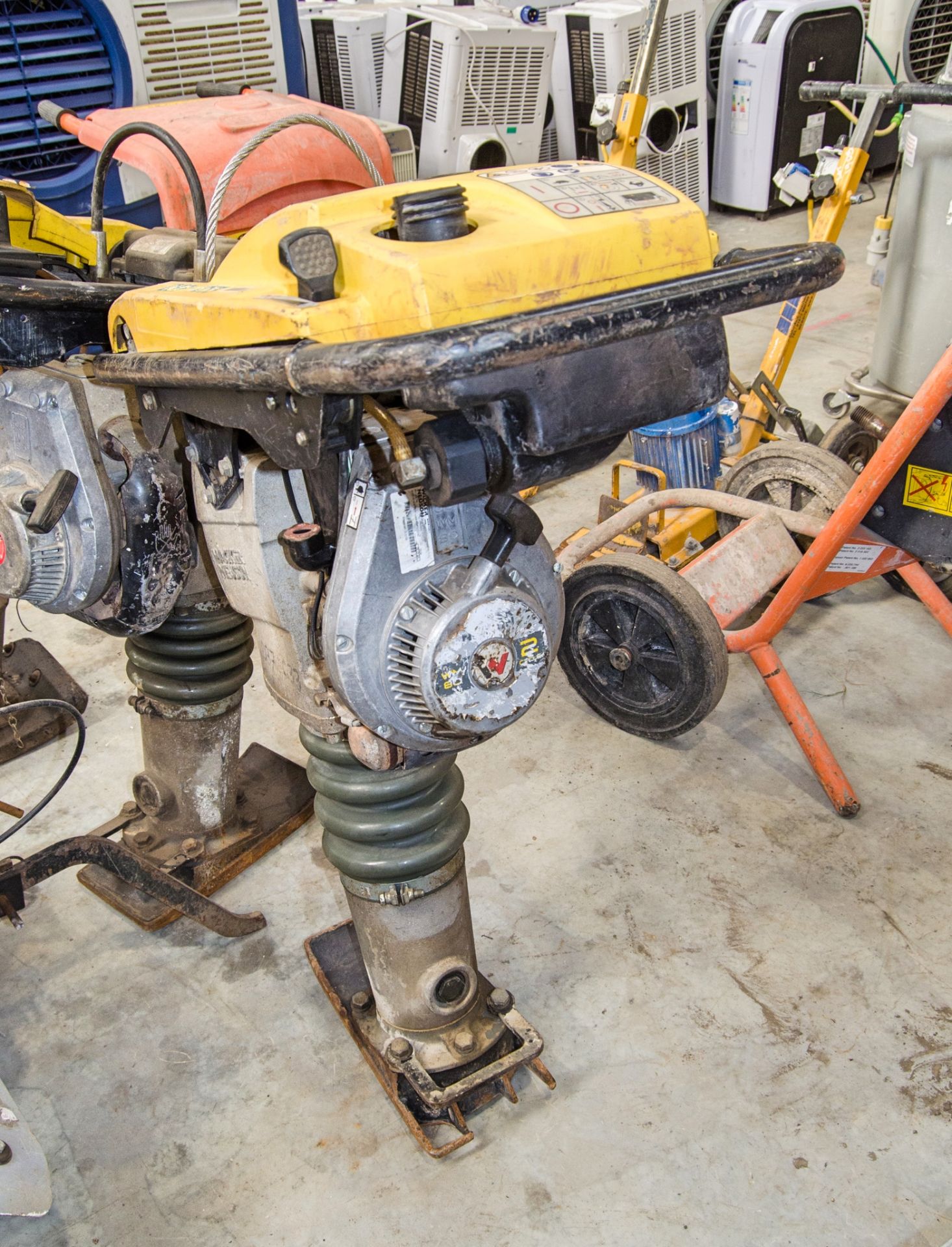 Wacker Neuson BS50-2 petrol driven trench rammer 10371033 - Image 2 of 2