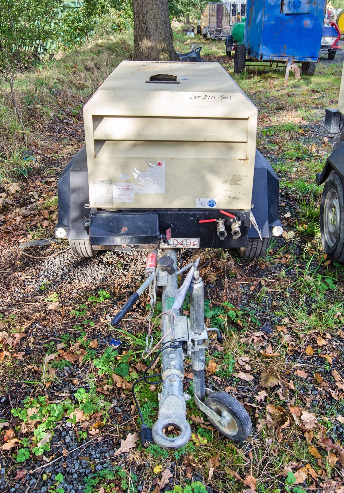 Doosan 7/20 diesel driven fast tow mobile air compressor Year: 2017 S/N: 124515 Recorded Hours: - Image 5 of 9