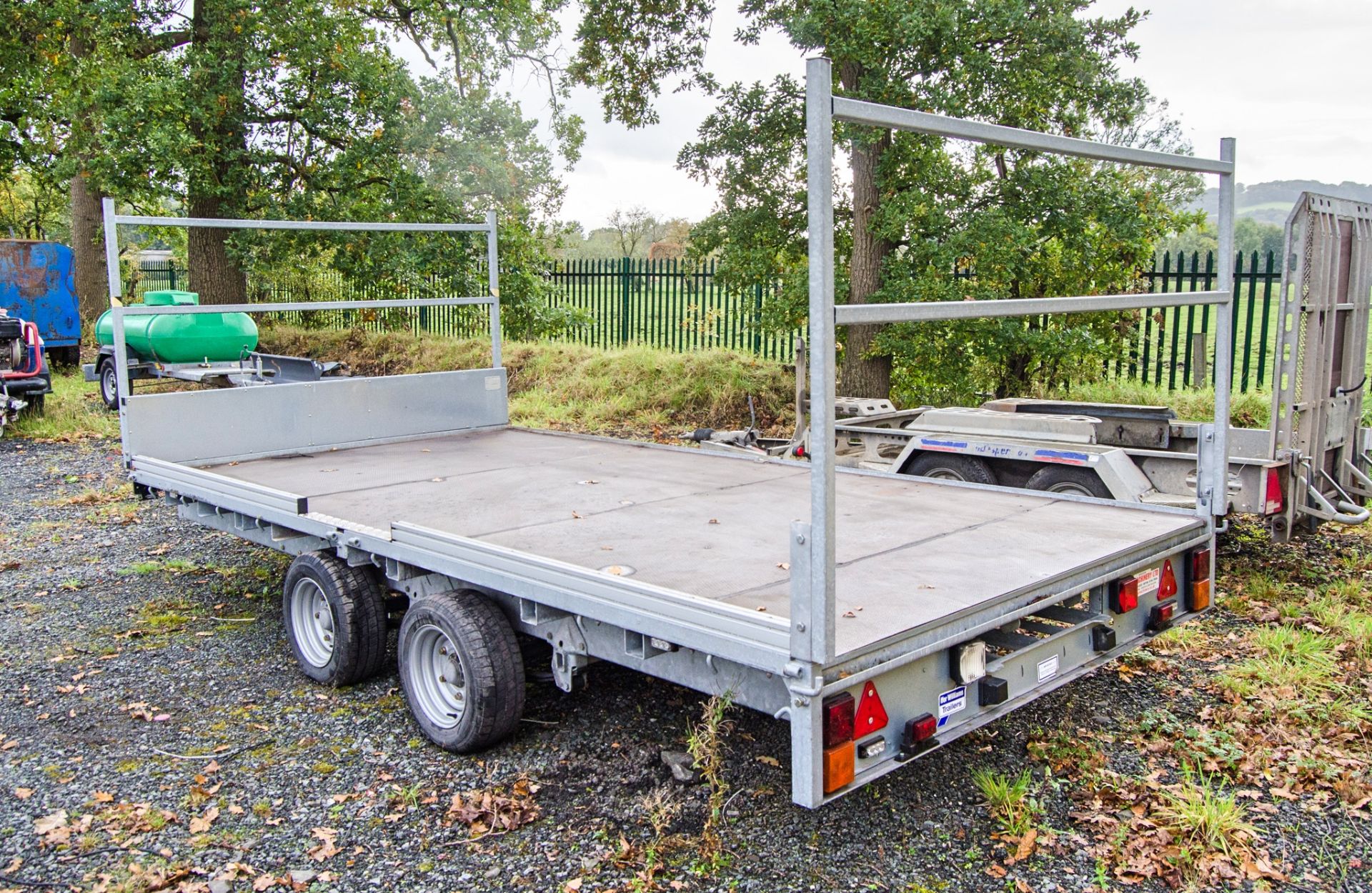 Ifor Williams LM147G 14ft x 7ft tandem axle flat bed trailer S/N: C5088105 - Image 4 of 7