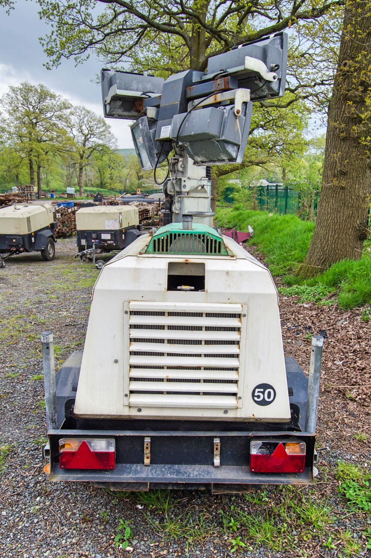 Generac VT-1 Eco diesel driven 4-head halogen fast tow mobile lighting tower Year: 2016 S/N: 1600290 - Image 6 of 12