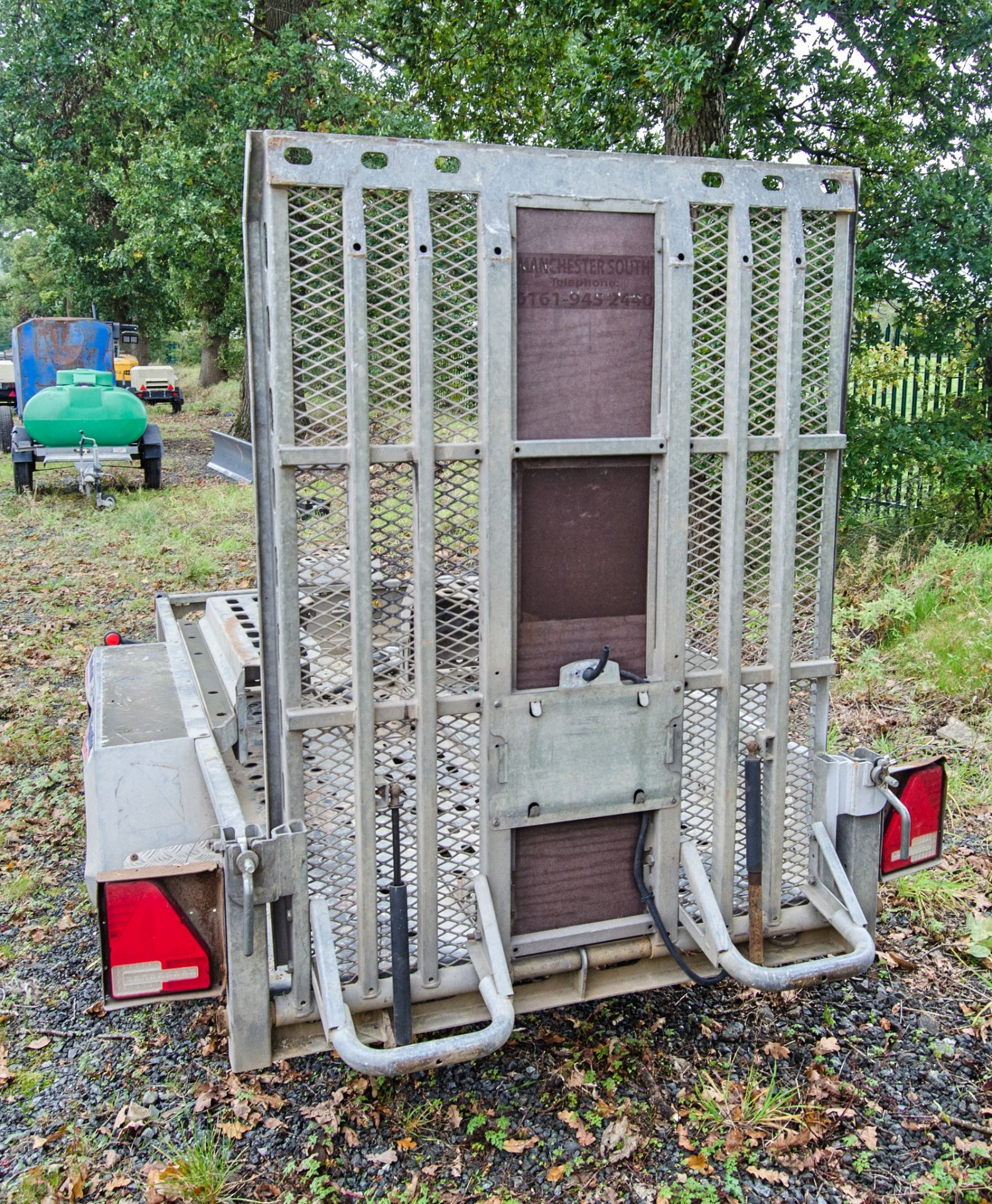 Indespension 8ft x 4 ft tandem axle plant trailer c/w Digadoc excavator docking system S/N: 127622 - Image 6 of 7