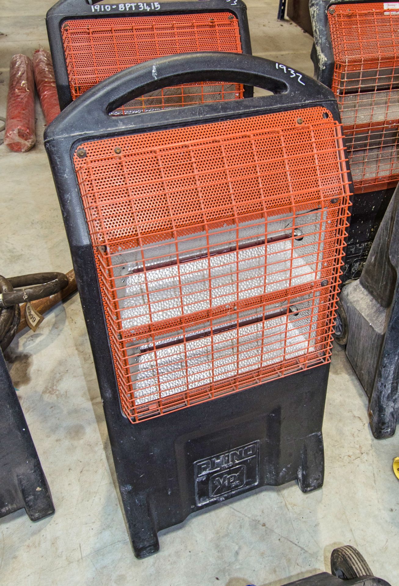 Rhino TQ3 240v infrared heater 1910BPT3856