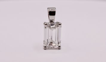 ** ON SALE ** Emerald Cut 3.00 Carat Diamond White Gold Pendant- E Colour VVS2 Clarity 'IGI'