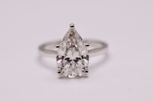 ** ON SALE ** Pear Brilliant Cut 3.09 Carat Diamond 18kt White Gold Ring - G Colour VS2 Clarity IGI'