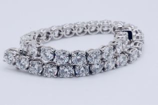 Round Brilliant Cut 14 Carat Diamond Tennis Bracelet D-E Colour VVS Clarity - 18Kt White Gold - IGI