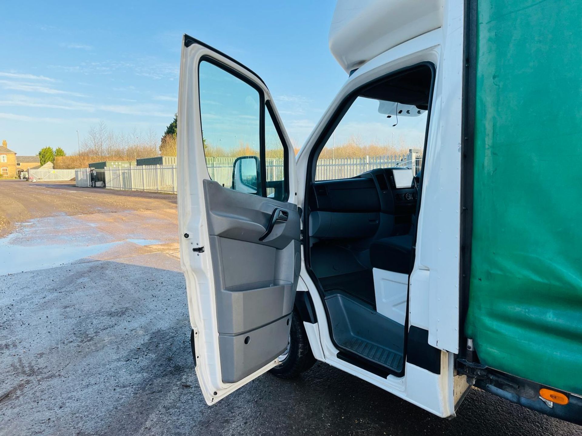 Volkswagen Crafter Curtain Side 2.0L TDI 109 L3 H1 - 2011 '61 Reg'- Air Conditioning -No Vat - Image 22 of 24