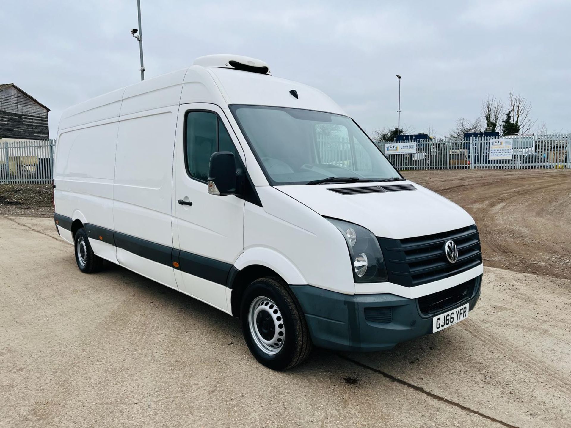 ** ON SALE ** Volkswagen Crafter Cr35 TDI 109 2016 '66 Reg' Refrigerated -ULEZ Compliant - Bluetooth