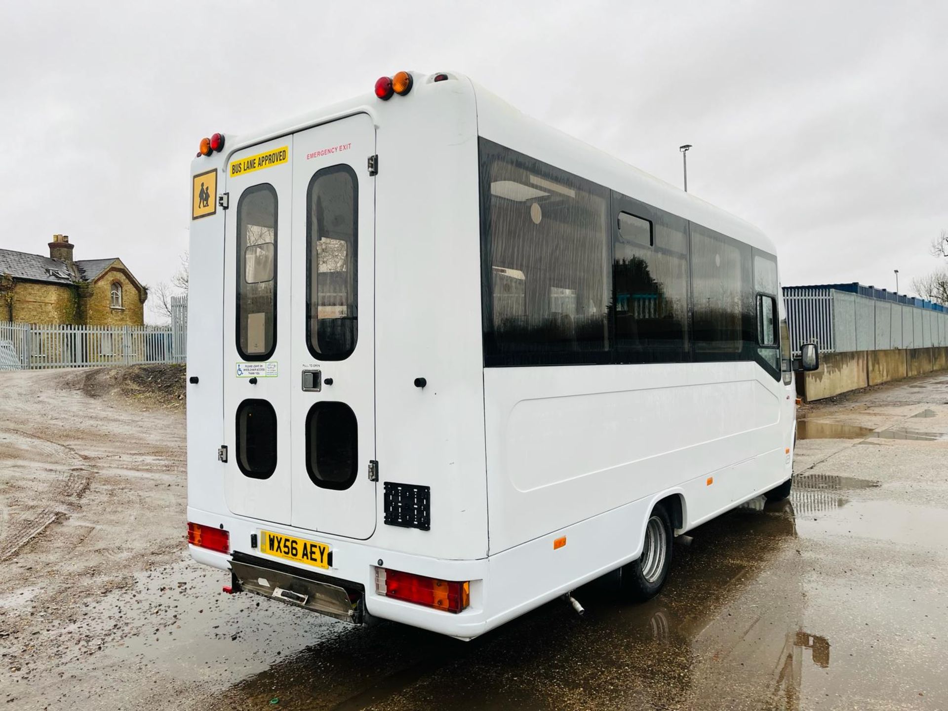 ** ON SALE ** Mercedes-Benz Sprinter 413 2.2 CDI 11 Seat Mobility Bus 2006 '56 Reg' - No Vat - Image 16 of 23