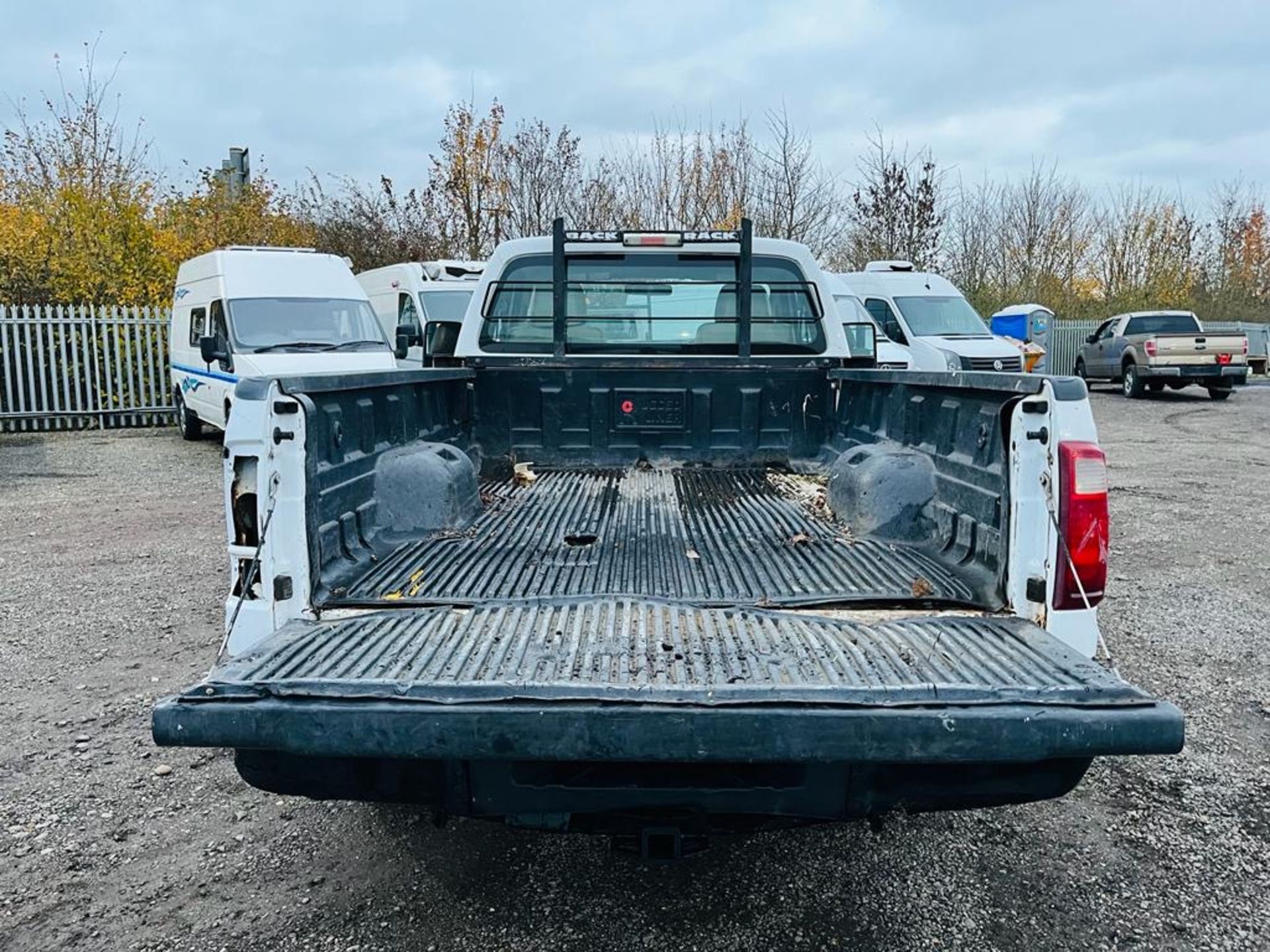 Ford F-250 Super Duty 6.2L V8 SRW Regular Cab XL '2011 Year' - Fresh Import - Only 58374 Miles - Image 6 of 12