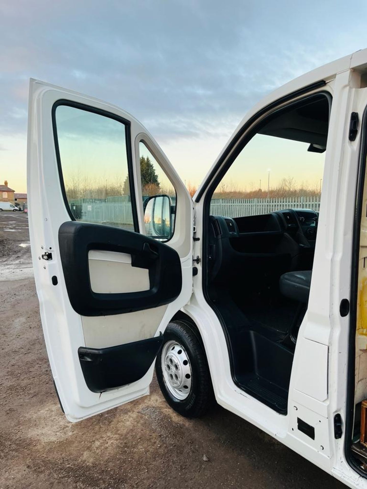 ** ON SALE ** Citroen Relay 2.0 HDI 110 L1 H1 2015 '65 Reg' - Panel Van - Image 22 of 28