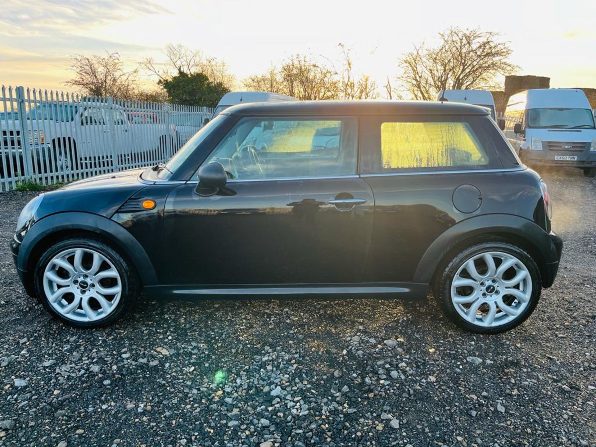 ** ON SALE ** Mini One 1.6 Start/Stop 100 2010 '10 Reg' ' Very Economical' Only 108,430 - No Vat - Image 4 of 26