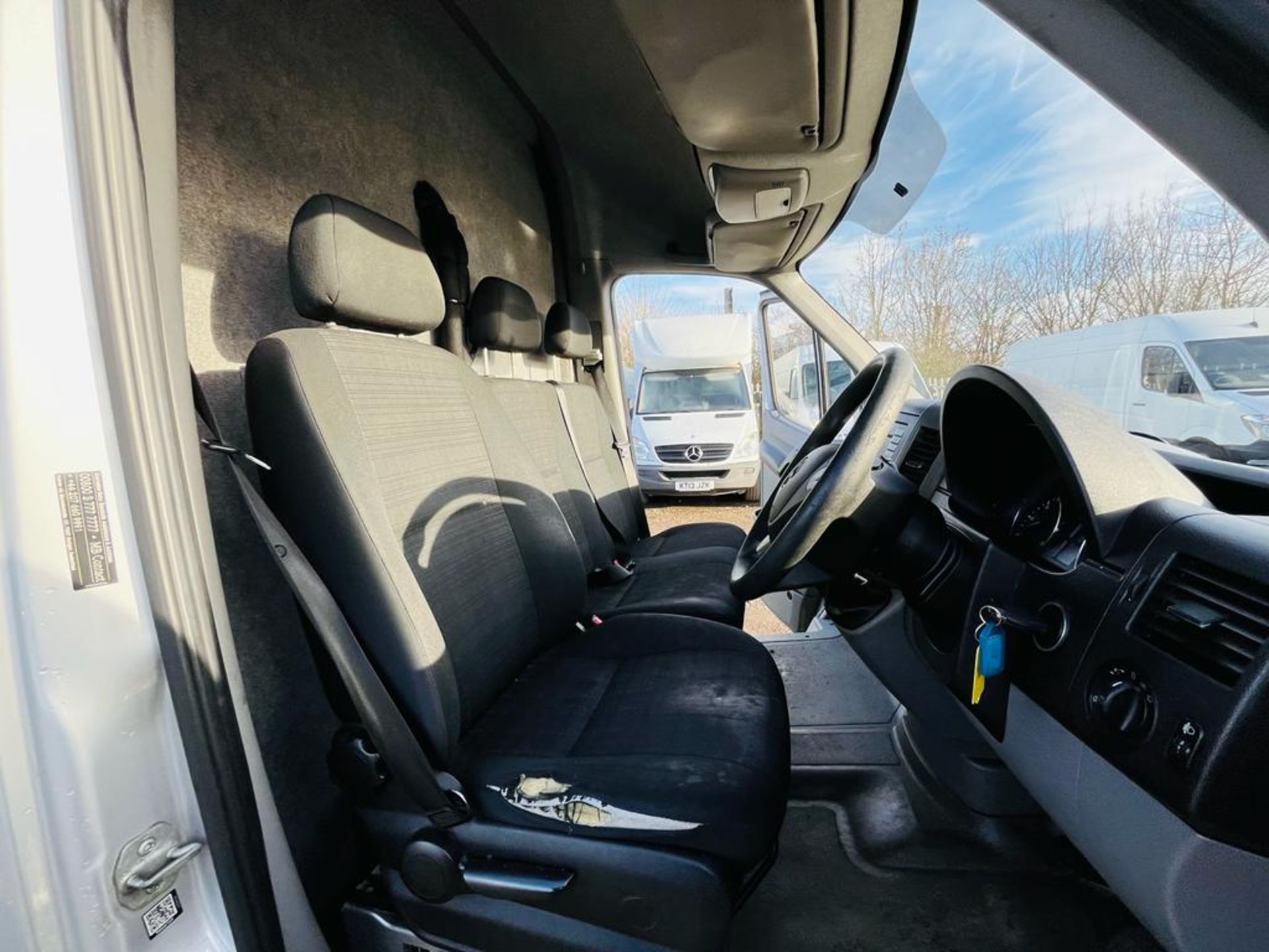 Mercedes Benz Sprinter 2.1 314 CDI 3.5T L2 H3 Fridge/Freezer 2017 '17 Reg' ULEZ Compliant - Image 17 of 28