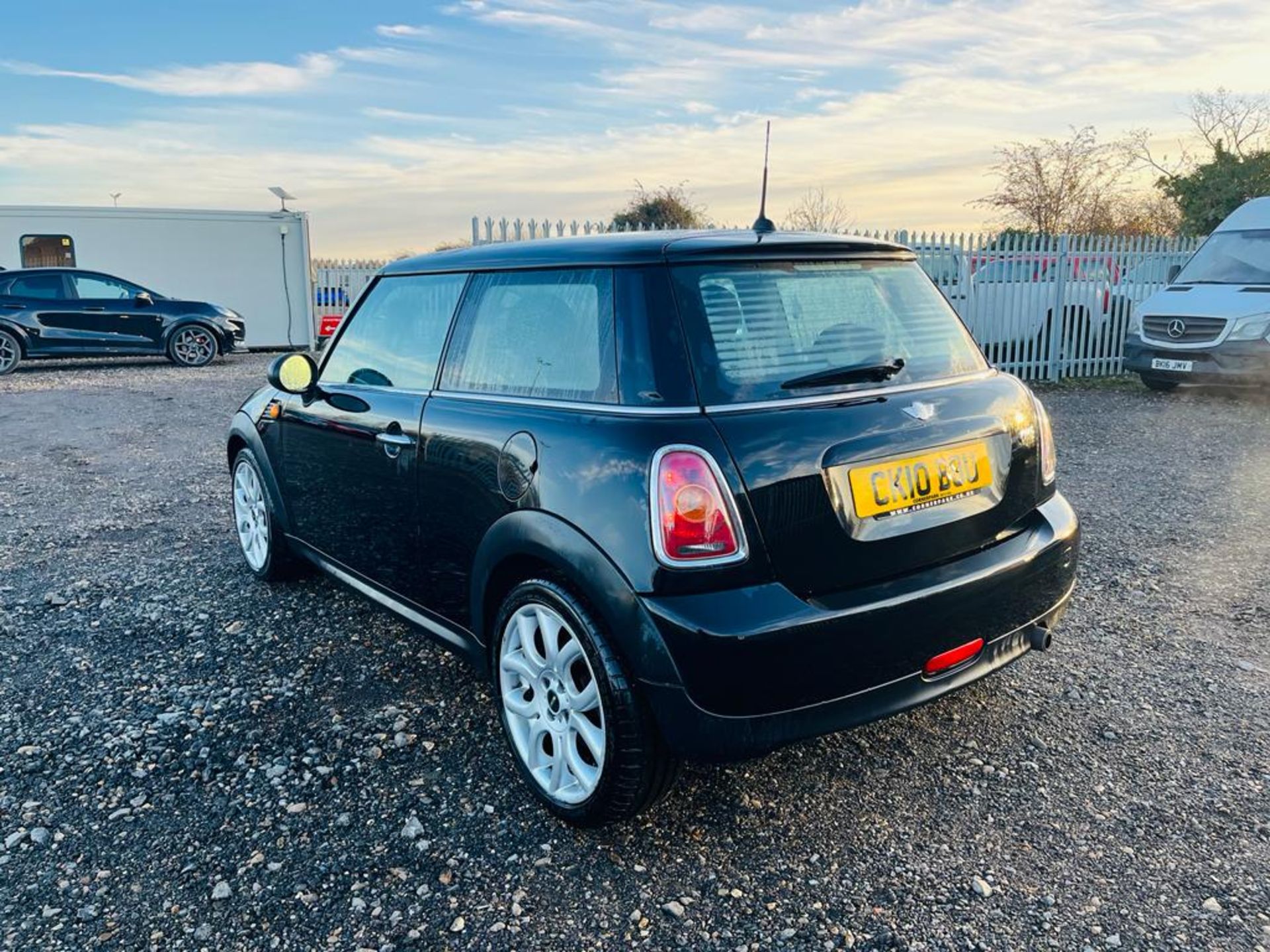 ** ON SALE ** Mini One 1.6 Start/Stop 100 2010 '10 Reg' ' Very Economical' Only 108,430 - No Vat - Image 5 of 26