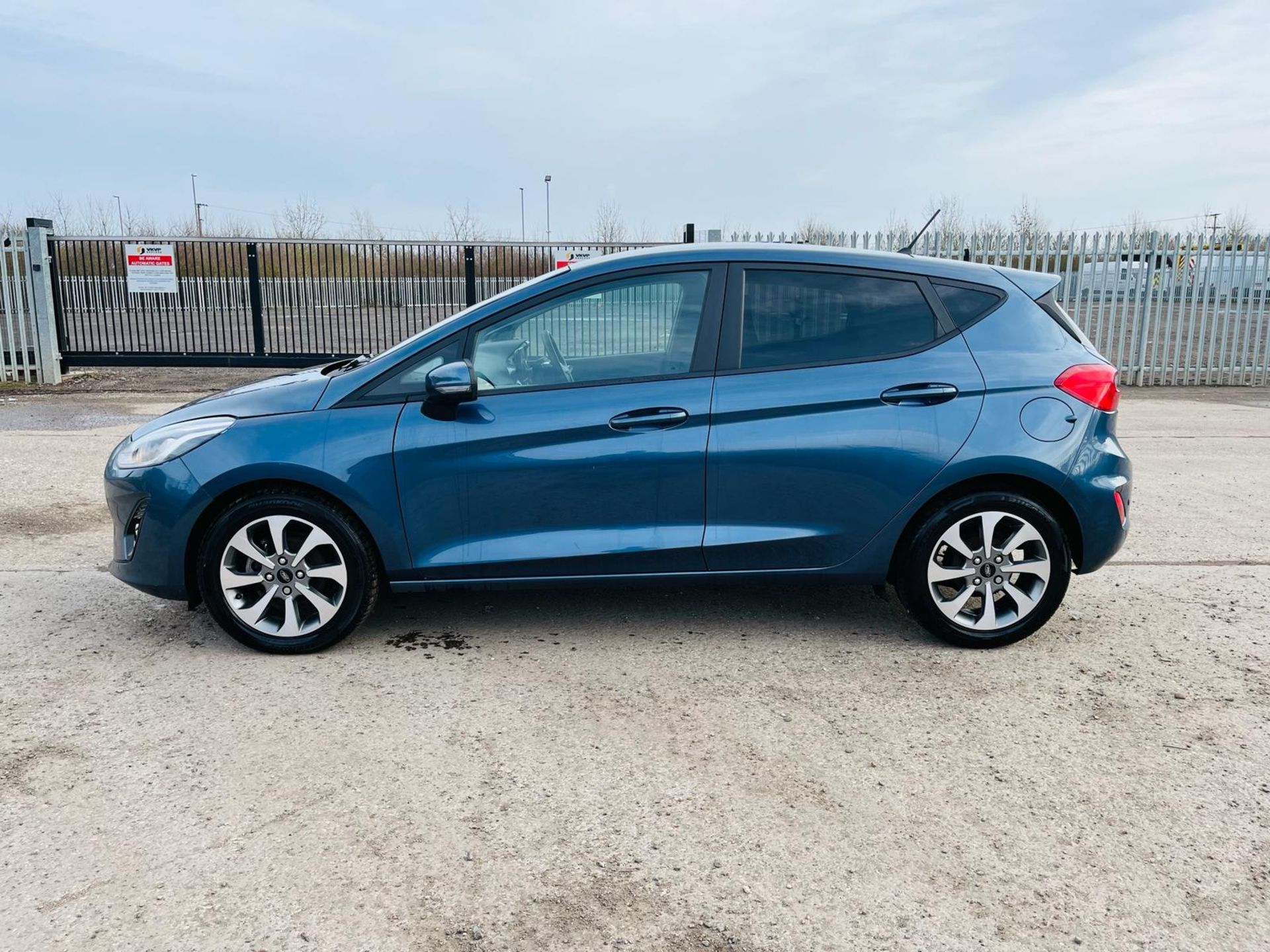 ** ON SALE ** Ford Fiesta Trend Ti-VCT 85 - 2019 '69 Reg' -No Vat-ULEZ Compliant - Only 48,539 miles - Image 4 of 32