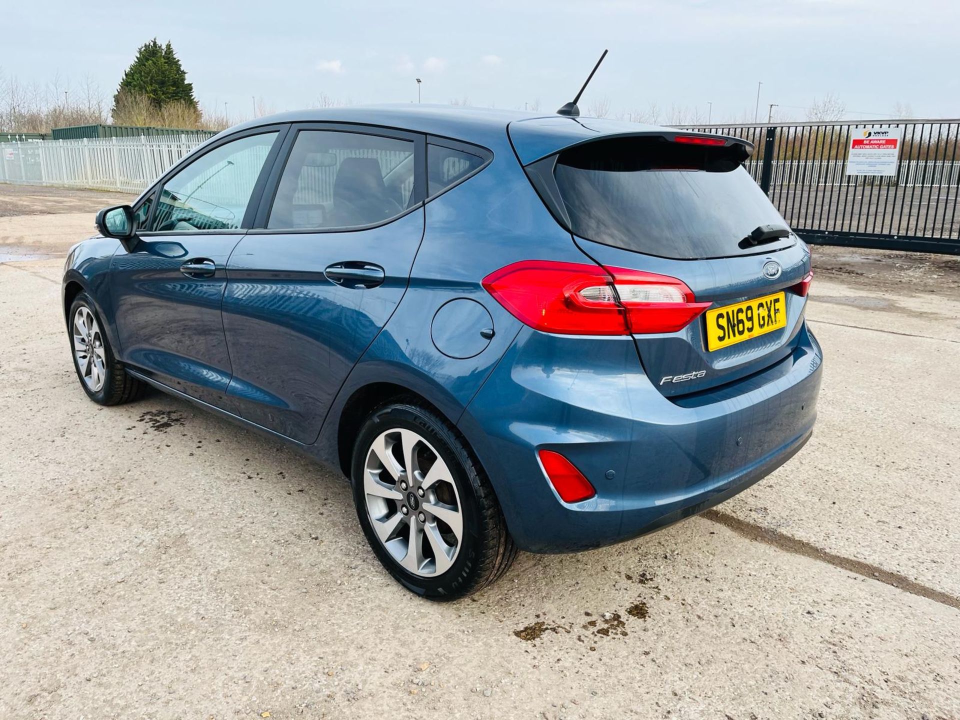 ** ON SALE ** Ford Fiesta Trend Ti-VCT 85 - 2019 '69 Reg' -No Vat-ULEZ Compliant - Only 48,539 miles - Image 5 of 32