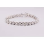 Round Brilliant Cut 21 Carat Diamond Tennis Bracelet D Colour VVS Clarity