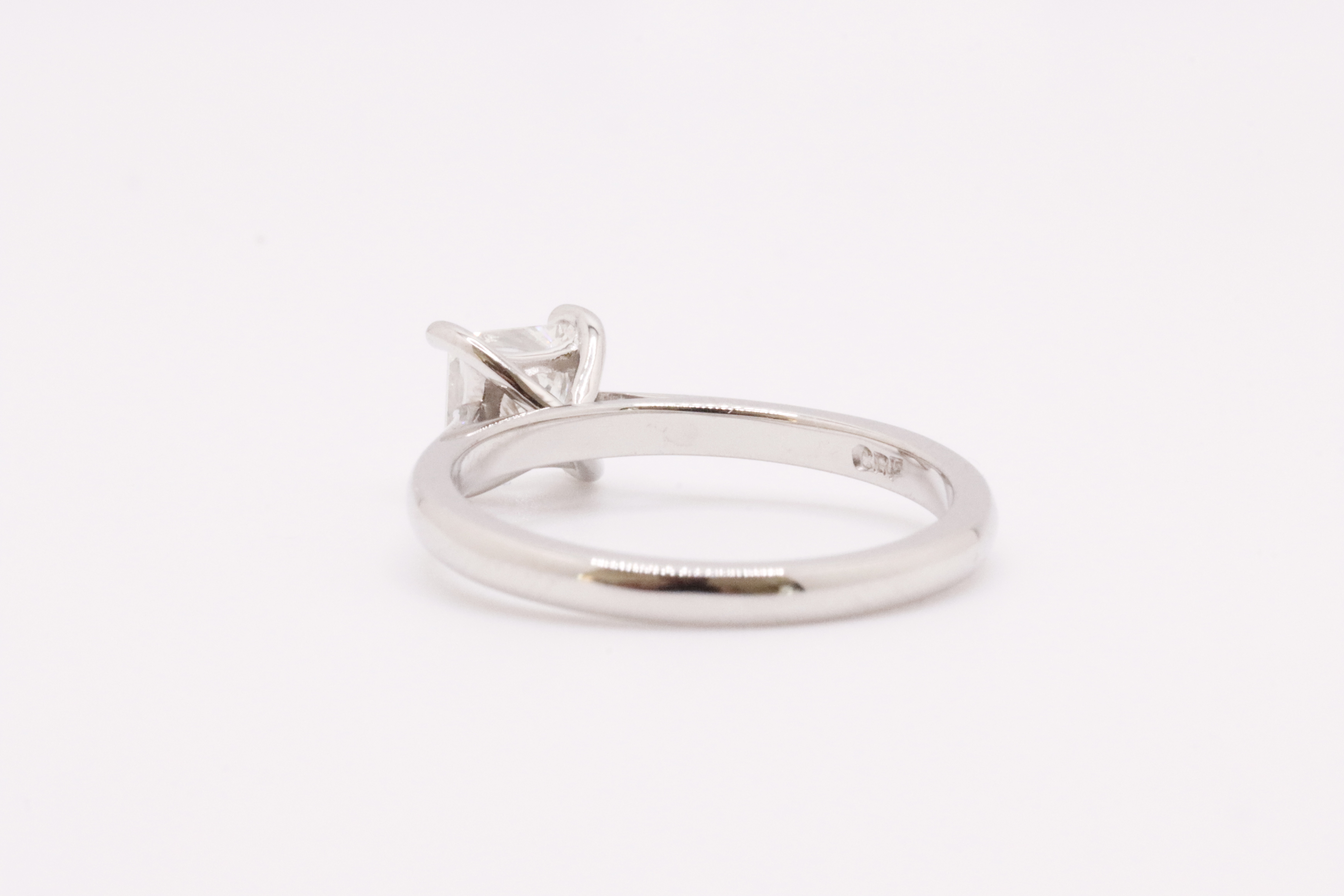 Princess Cut Natural Diamond Ring 1.00 Carat H Colour VS2 Clarity EX EX - IGI - Image 5 of 7