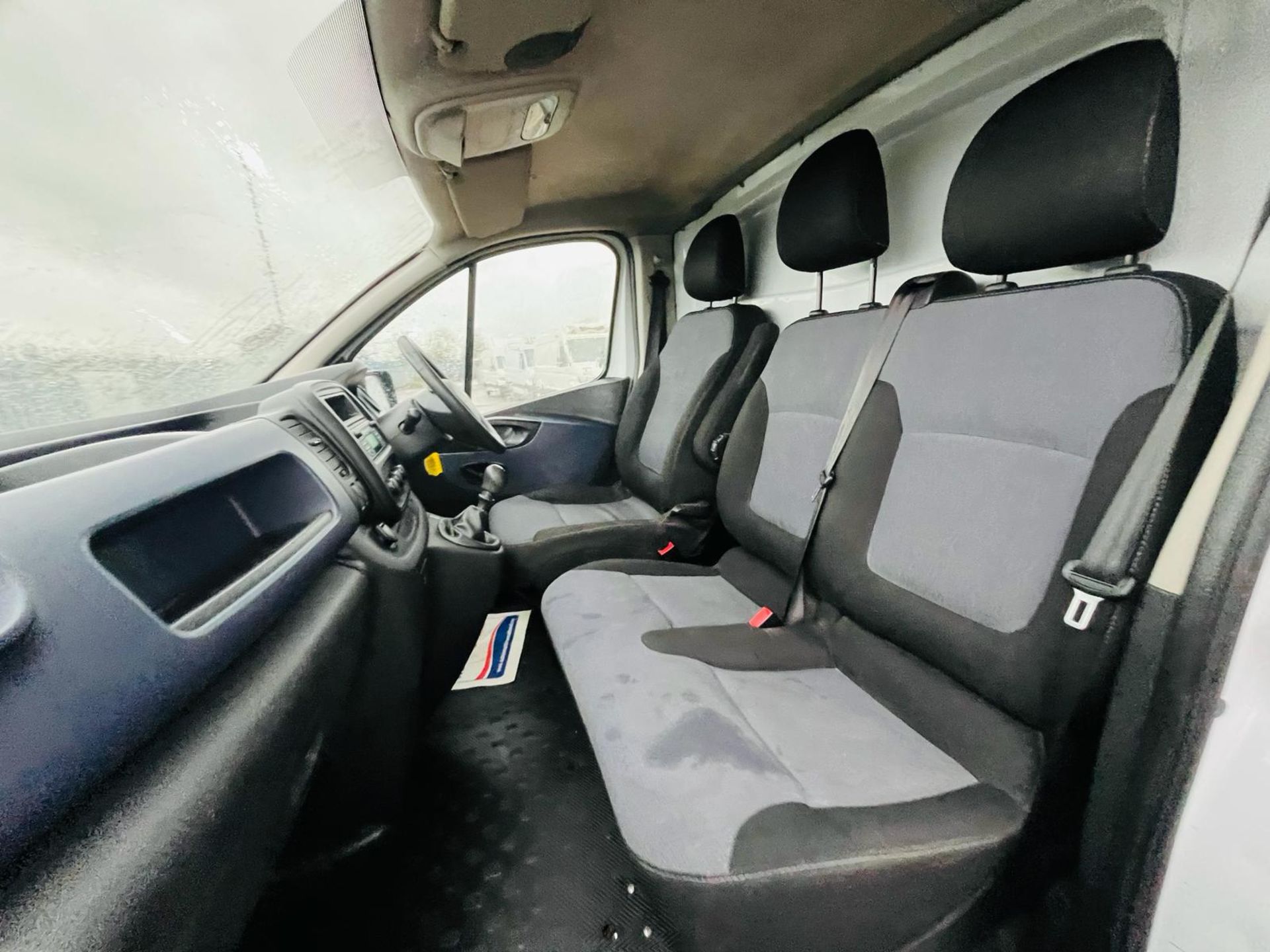 ** ON SALE ** Vauxhall Vivaro 1.6 CDTI LWB L1 115 2015 '15 Reg' Panel Van - No Vat - Long wheel base - Image 23 of 27