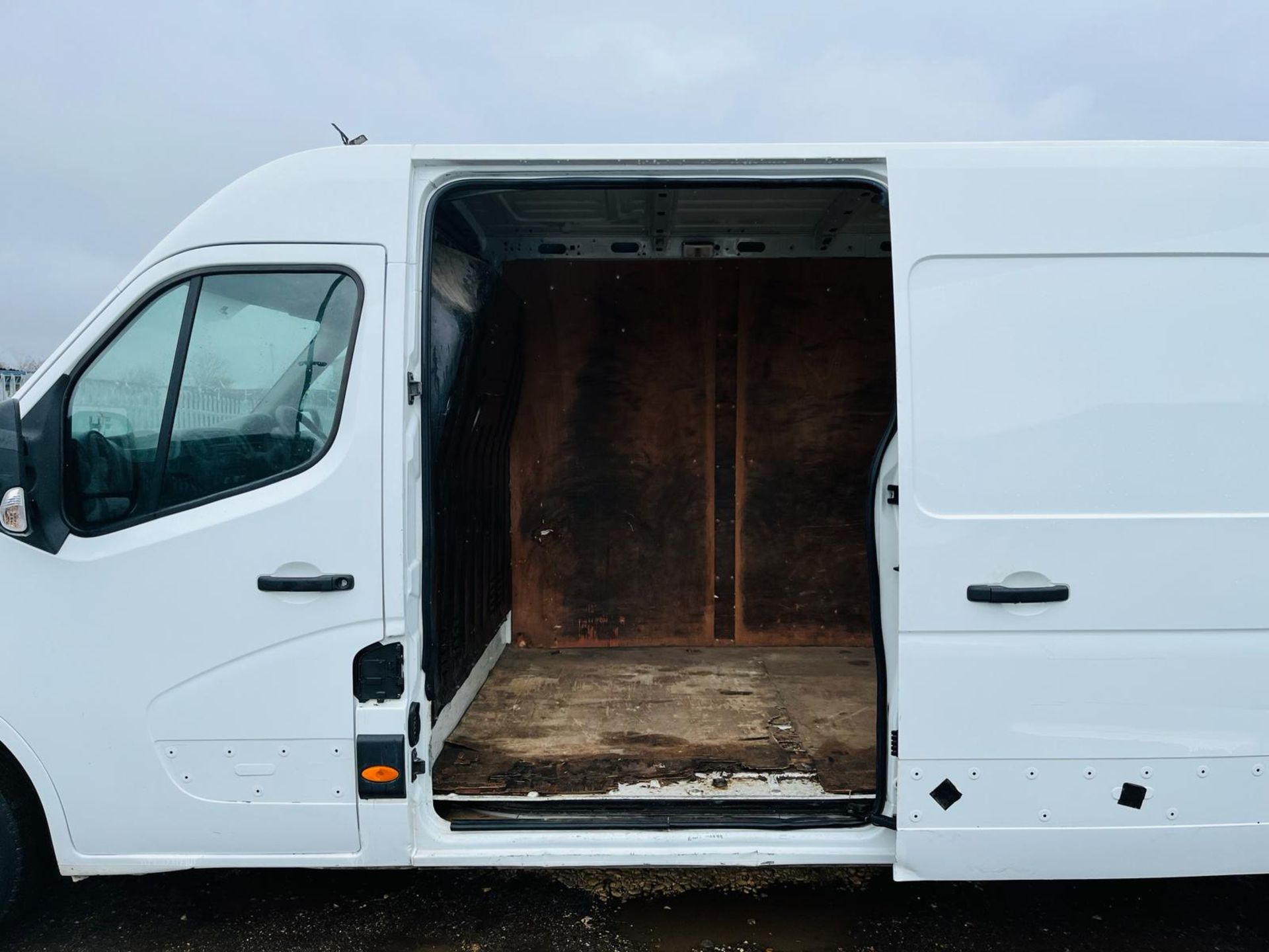 ** ON SALE ** Renault Master Business 3.5T DCI 110 2.3 L3 H2 2016 '16 Reg' - Parking Sensors - Image 6 of 25