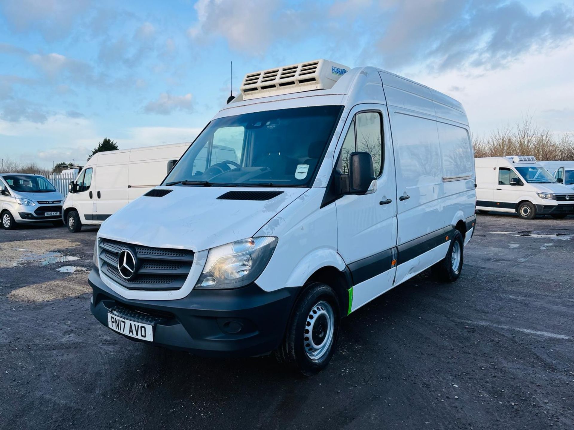 ** ON SALE ** Mercedes Benz Sprinter CDI 416 Fridge/Freezer 2.2 L2H3 2017'17 Reg -1 Owner From New - Image 3 of 29