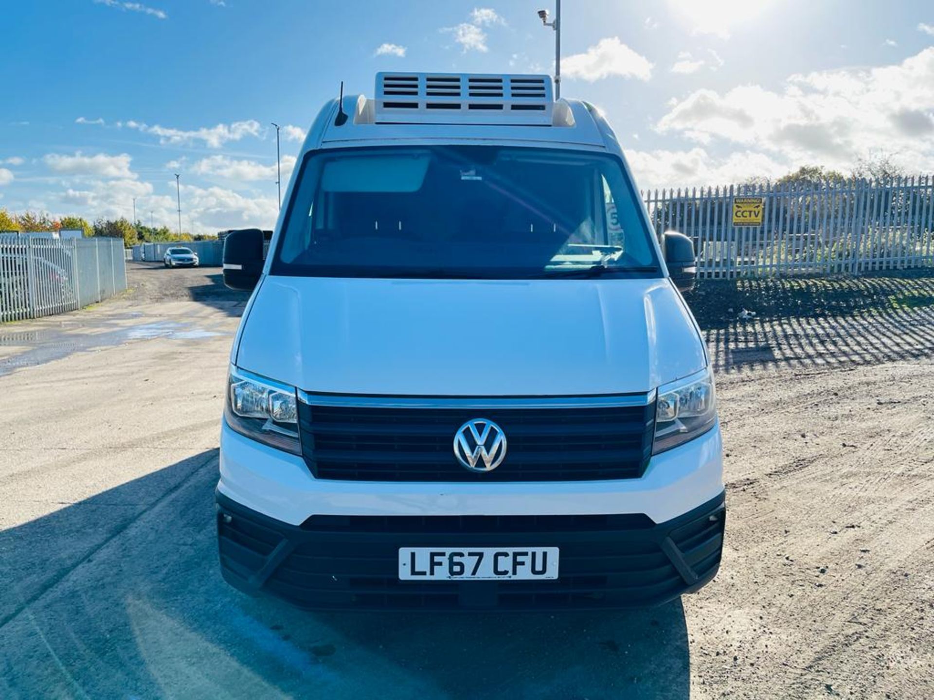 Volkswagen Crafter CR35 Startline TDI 140 BMT 2.0 L2 H2 2018 "18 Reg-fridge freezer- ULEZ Compliant - Image 2 of 27