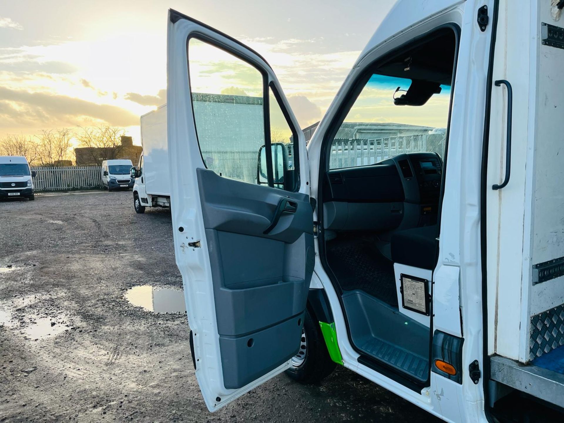 ** ON SALE ** Mercedes Benz Sprinter CDI 416 Fridge/Freezer 2.2 L2H3 2017'17 Reg -1 Owner From New - Image 23 of 29