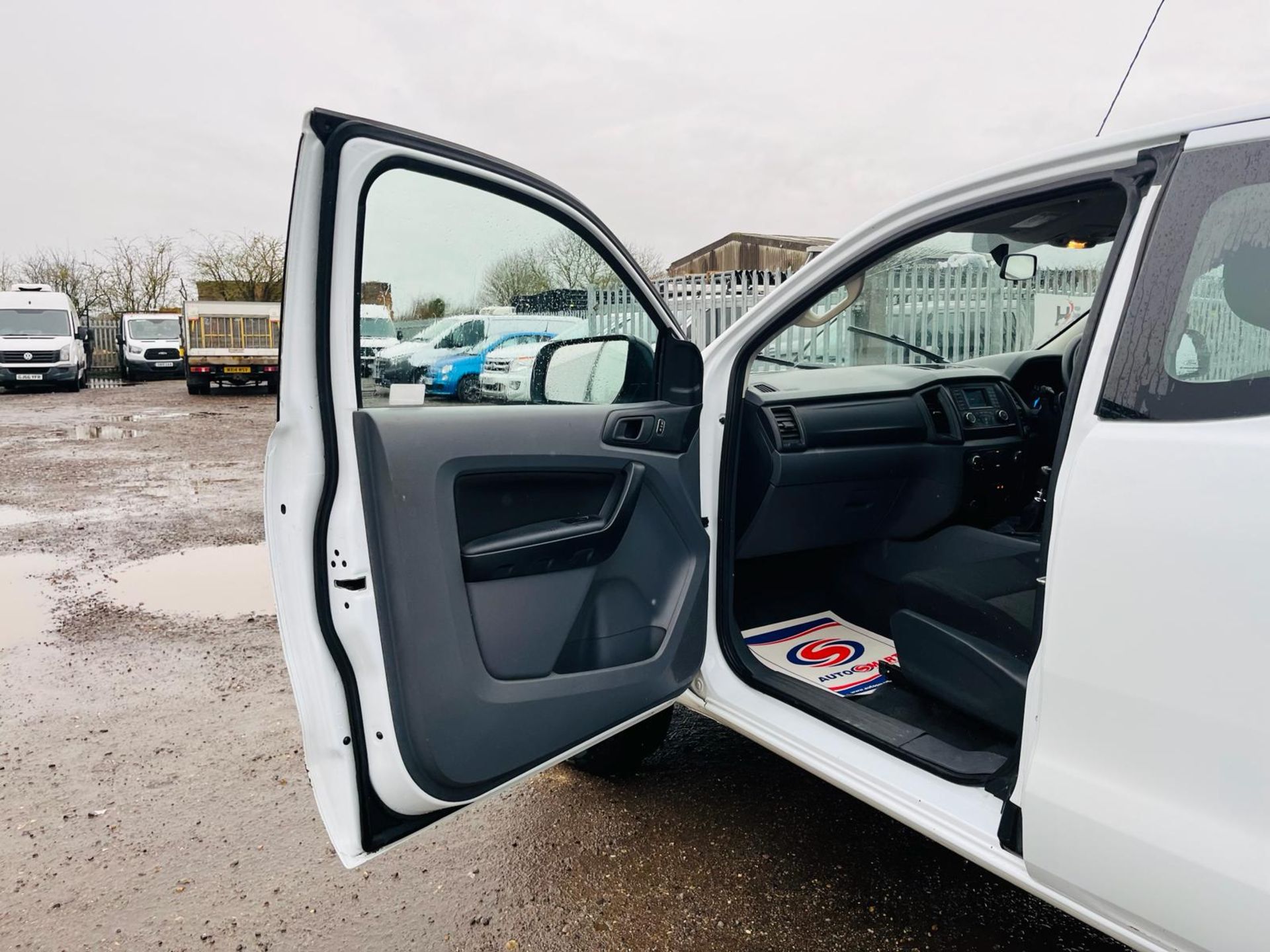 ** ON SALE ** Ford Ranger 2.2 TDCI 150 XL Super Cab 4WD CrewCab 2018 '67 Reg' -ULEZ Compliant - Image 18 of 26