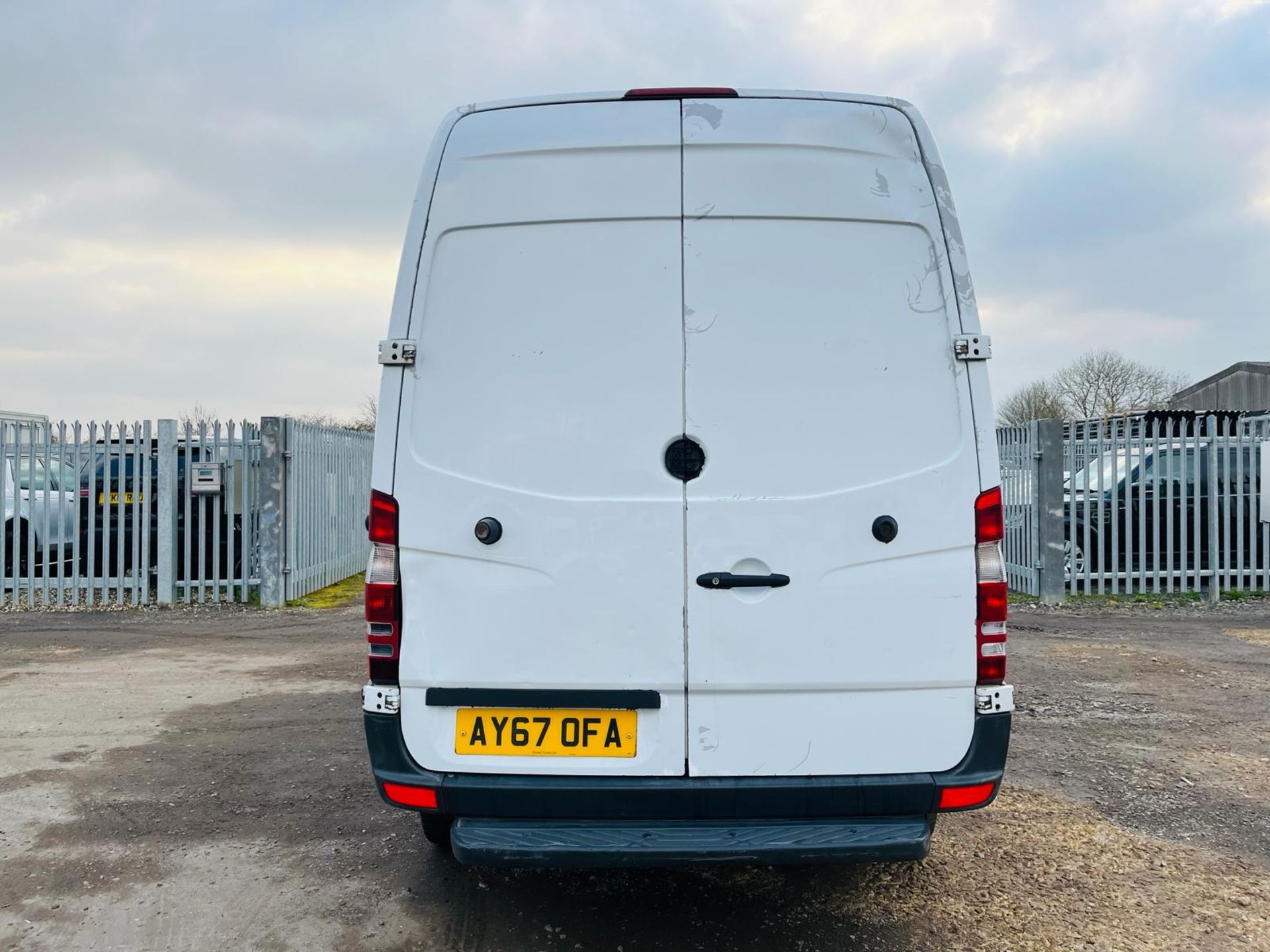 Mercedes Benz Sprinter CDI 516 Fridge/Freezer 2.2 L2H3 2017'67 Reg -1 Owner From New-ULEZ COMPLIANT - Image 9 of 26