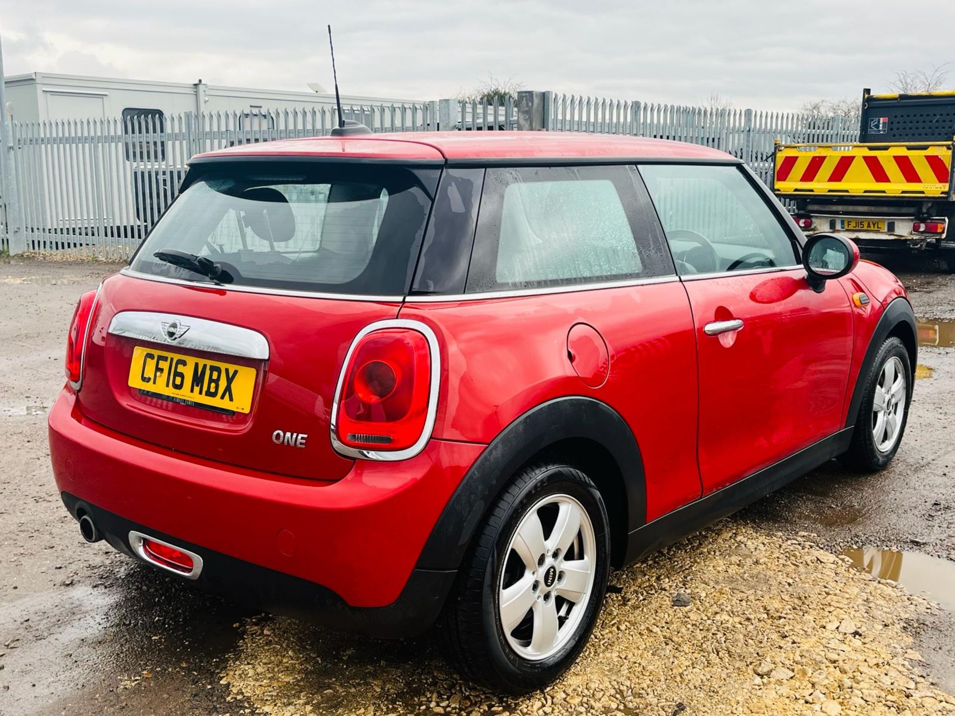 ** ON SALE ** Mini One 1.2 102 2016 '16 Reg' - Air Conditioning - ULEZ Compliant - NO VAT - Bild 9 aus 30