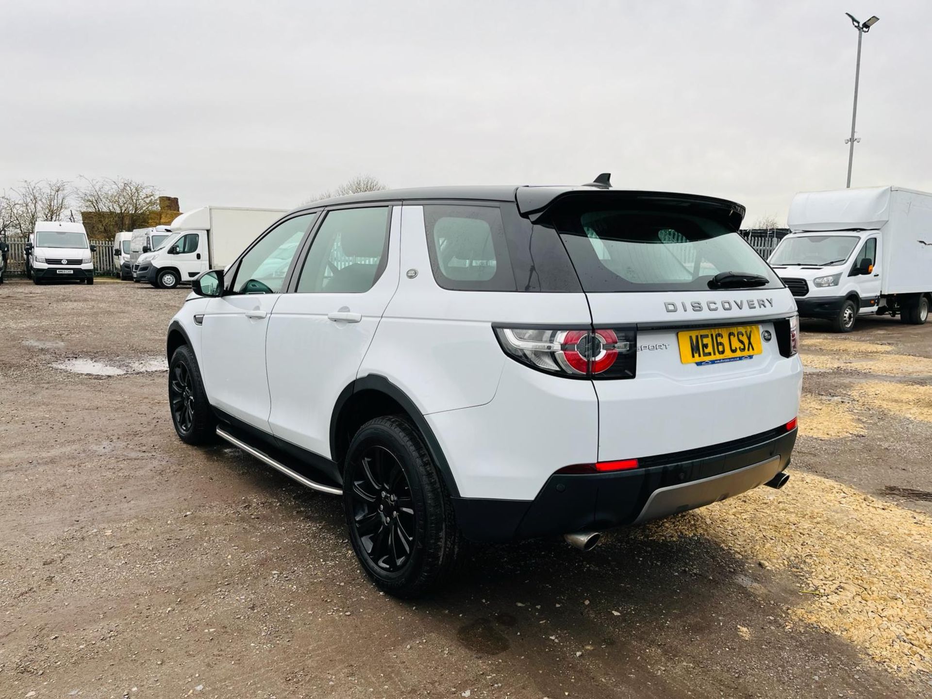 ** ON SALE ** Land Rover Discovery Sport 2.0 SE TD4 180 Automatic -2016'16 Reg' -ULEZ Compliant - Image 5 of 35